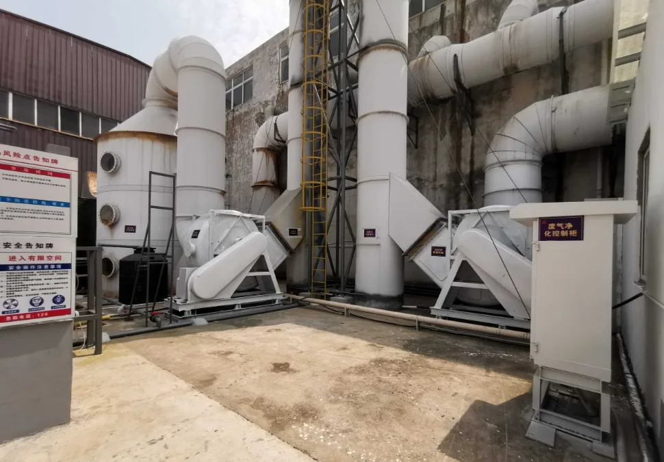 Exhaust gas treatment tower